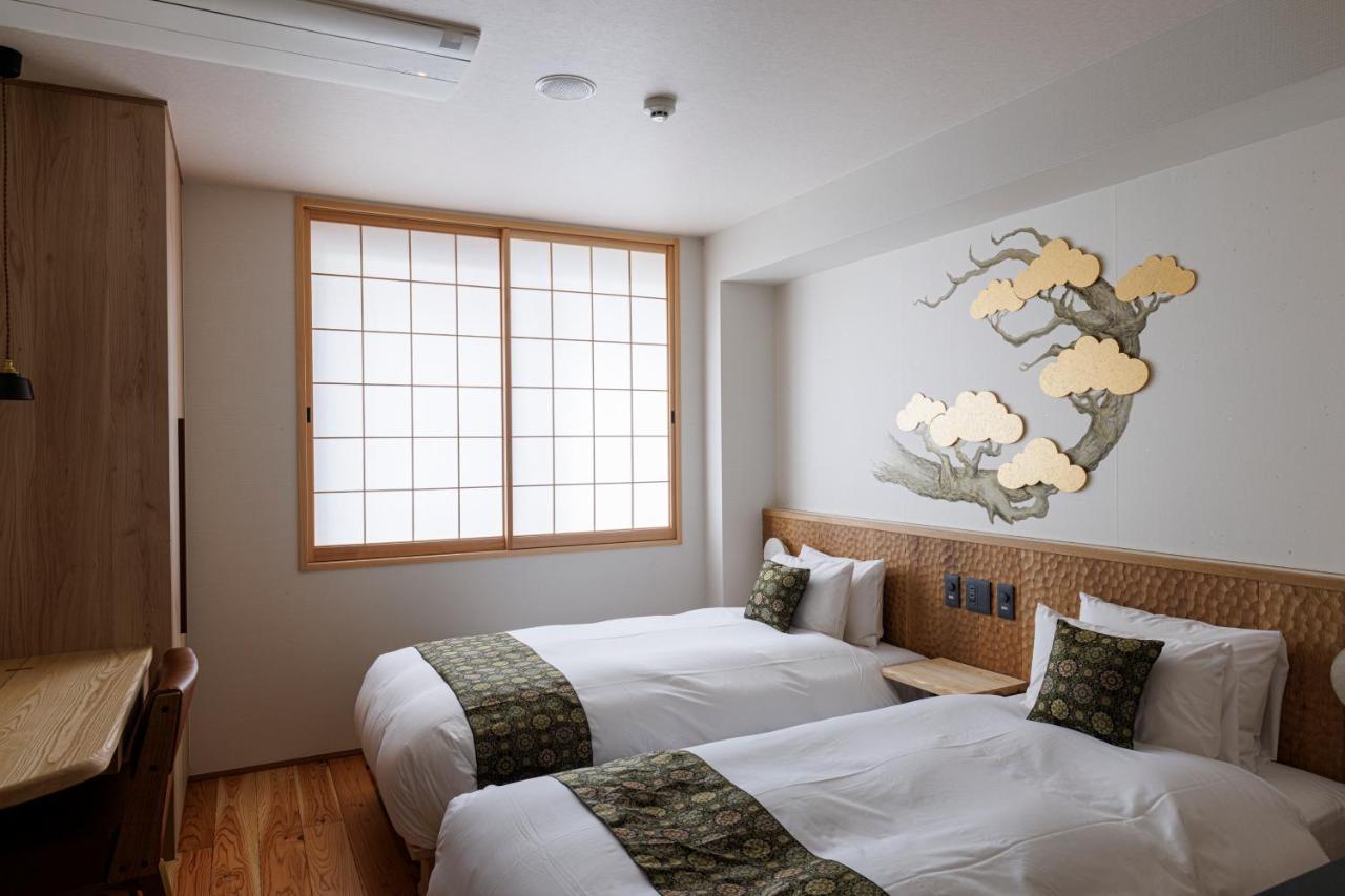 Hotel Kanazawa Zoushi Bagian luar foto